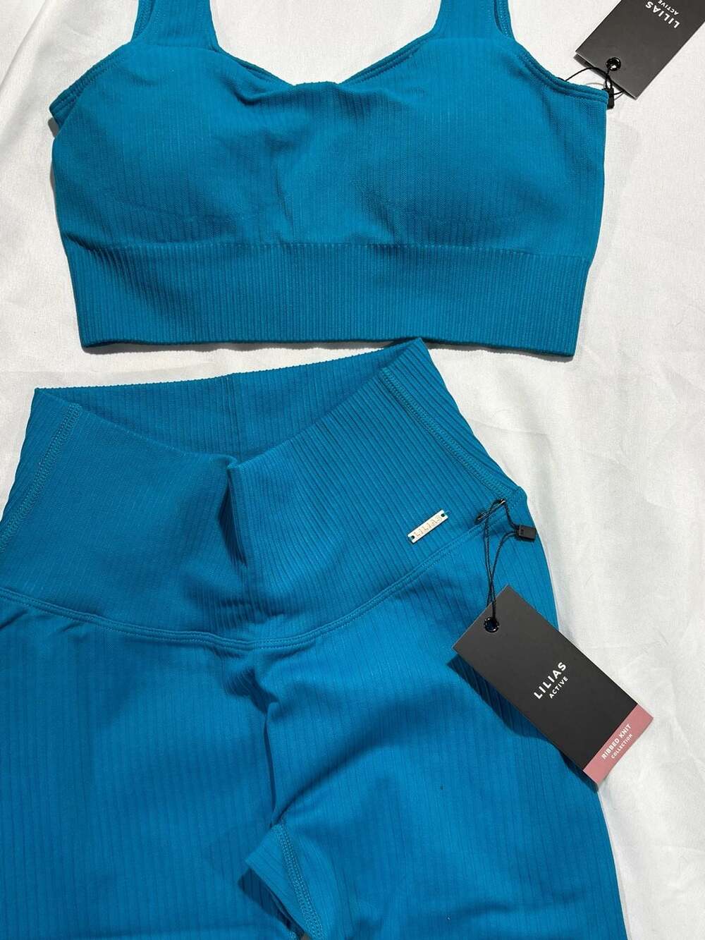 Lilias Active Ribbed Knit Seamless Sports Bra and Bike Shorts Set